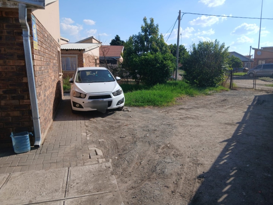 3 Bedroom Property for Sale in Seraleng North West